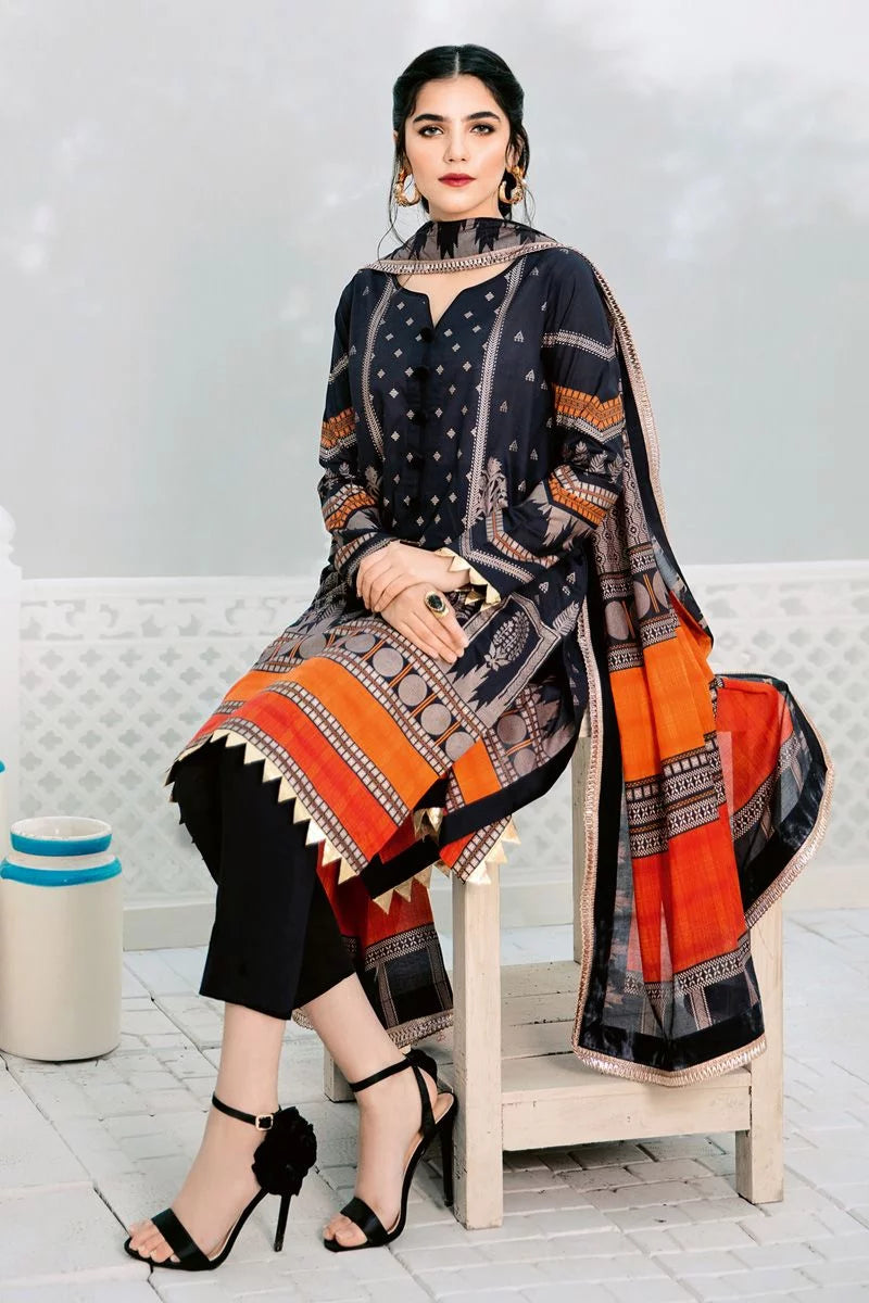 D#721 Black Printed Three Piece winter Collection