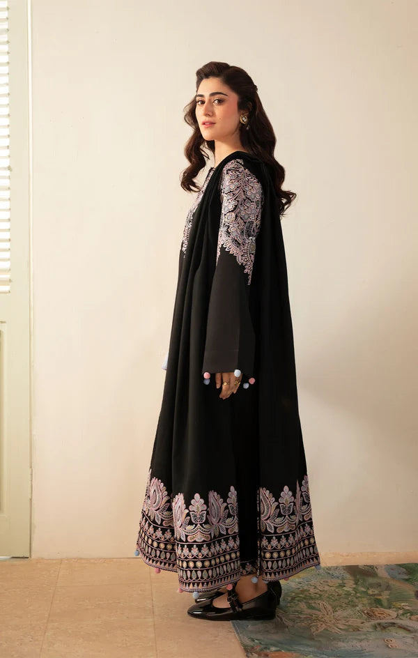 Maya Embroidered lawn Three Piece M-341