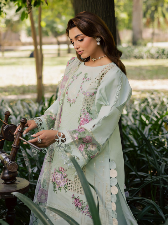 EID Collection parishay Embroidered lawn Three Piece D-2010 (lawn)