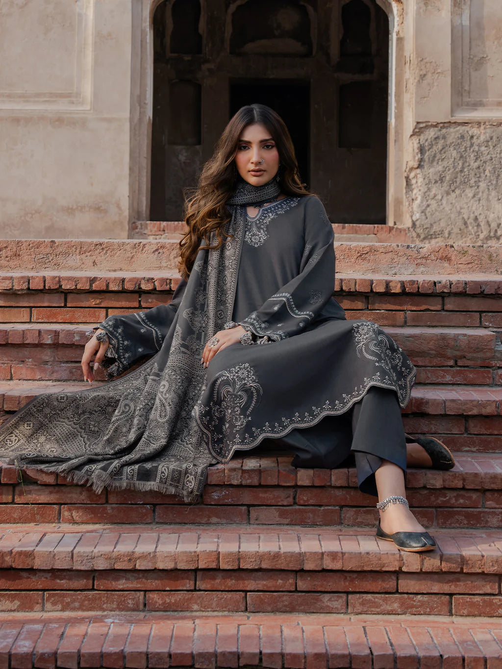 Izel Embroidered Dhanak Three Piece Winter IZ-85