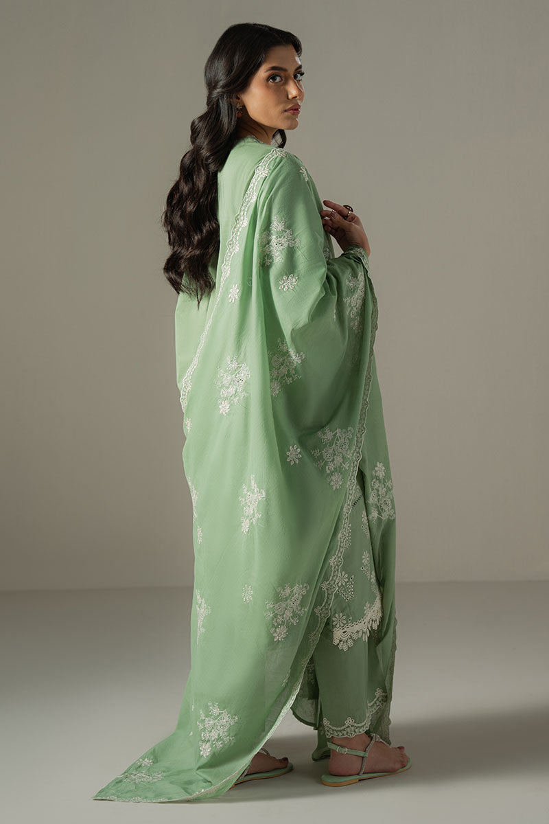 IZEL Embroidered lawn Three Piece IZ-131