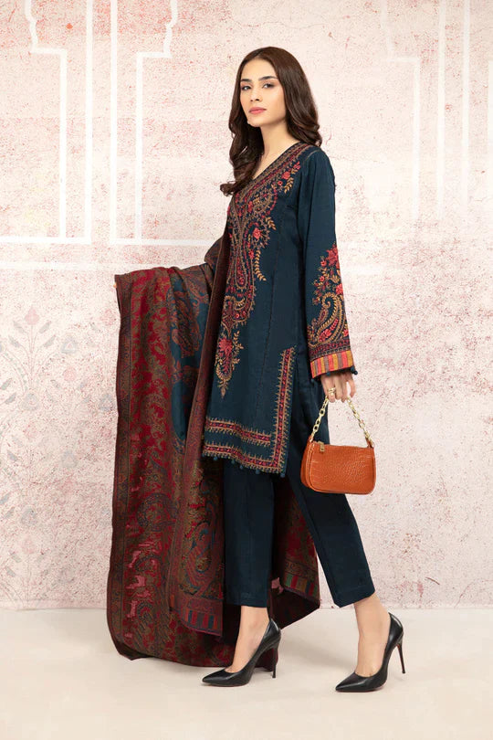 Qalamkar Embroidered Dhanak Three Piece QL-1022