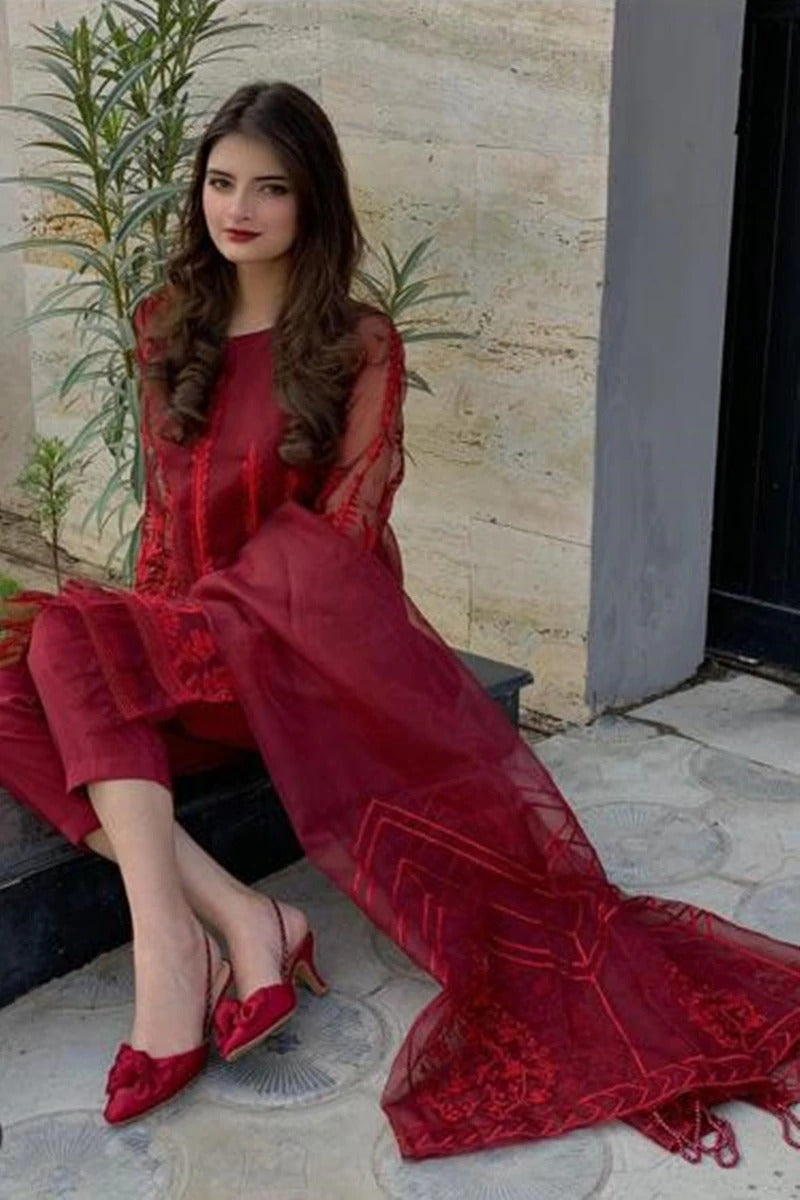 femalechoice Design#11 Organza Lawn inner Embroidered 3 pc