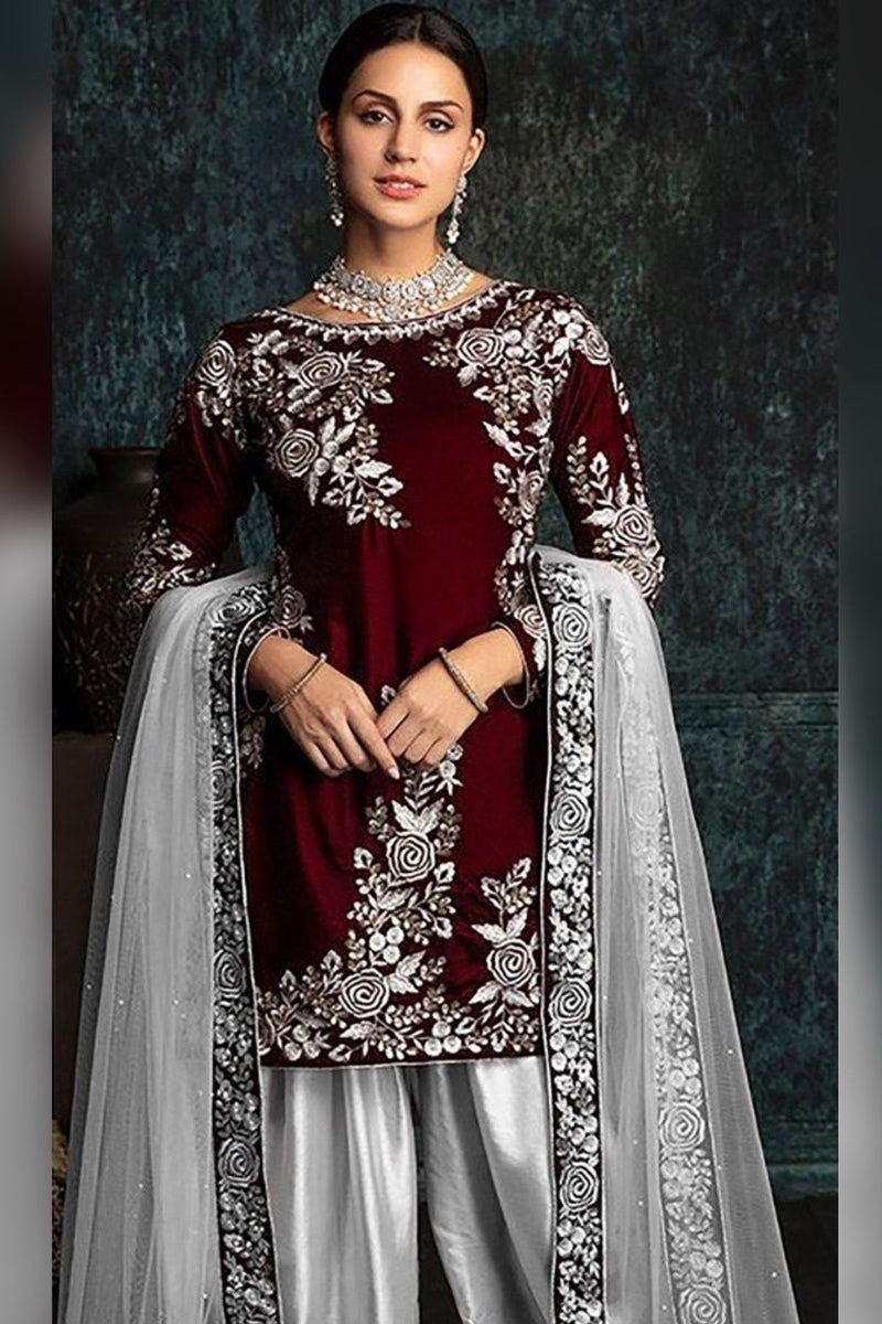 Zainab Chottani ZC-42 Embroidered Velvet Three piece Winter Collection