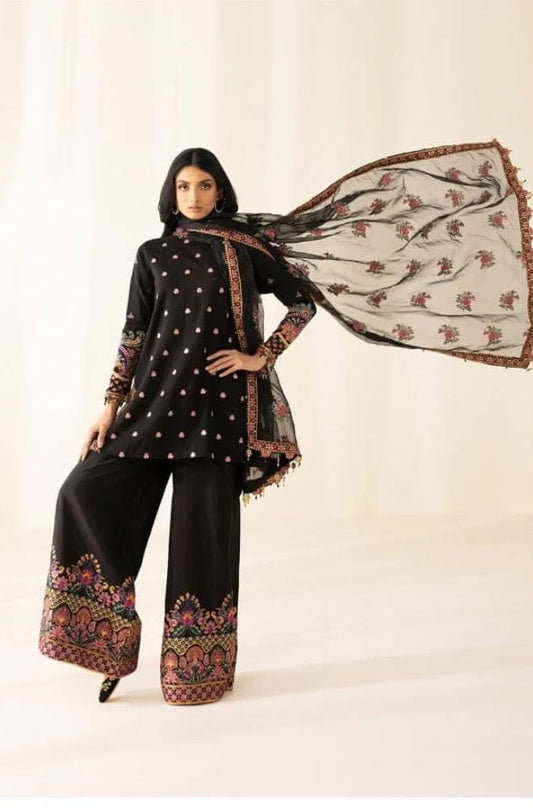 Sapphire Embroidered lawn Three PieceSP-254