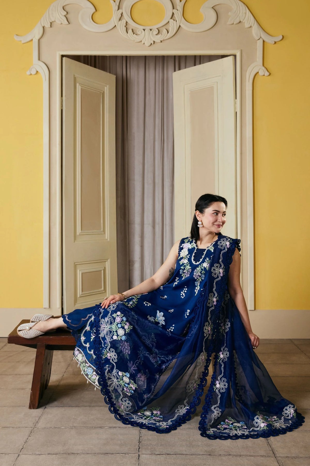 Maryam Hussain D-405 Embroidered Dhanak Three Piece