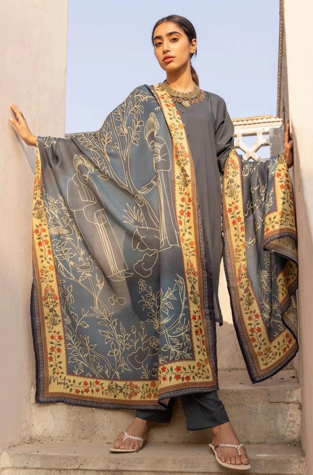 Manto Dhanak Three Piece D-829