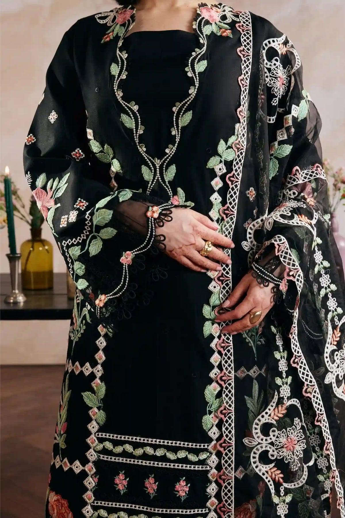 Maryam Husain Dahank Embroidered Three Piece MH-394