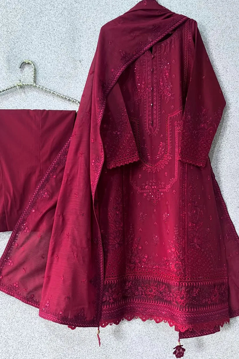 Zarqash Embroidered Dhanak Three Piece D-210