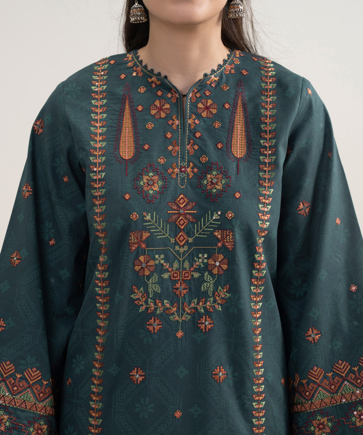 Sapphire Embroidered Dhanak Three Piece SP-403