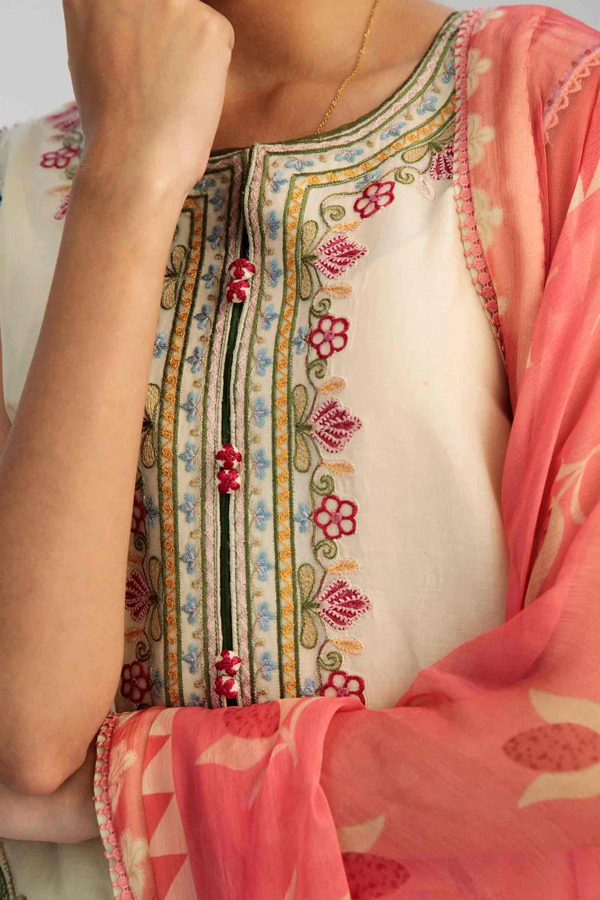 Lawn Embroidered 3 pc D-636