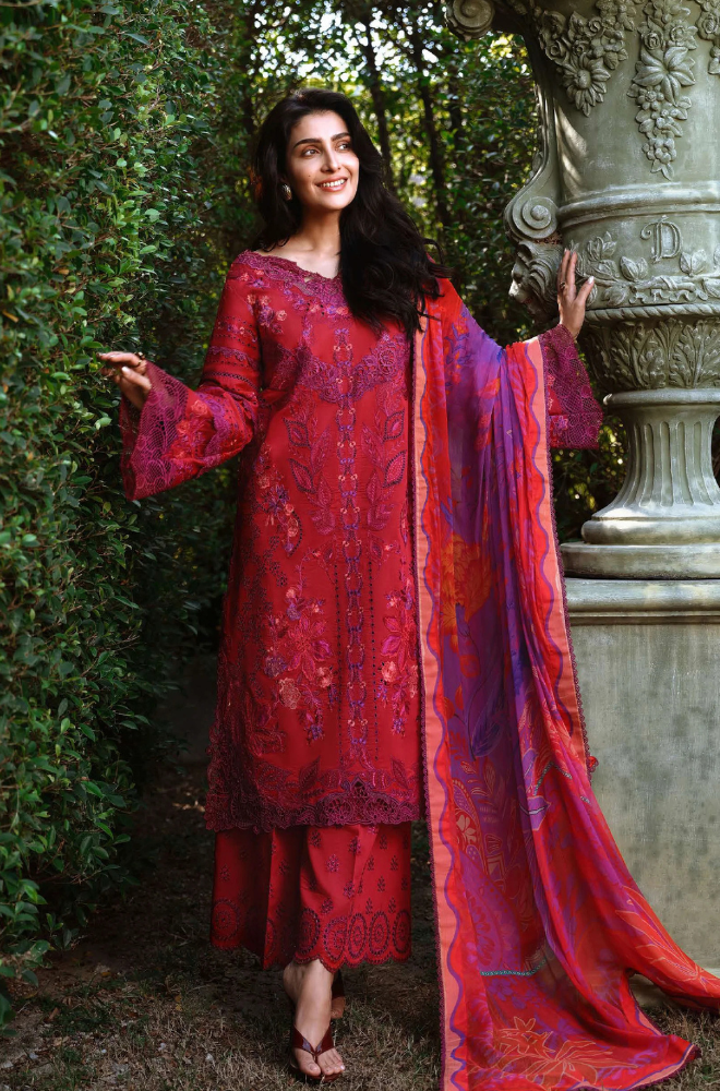 Mushq Embroidered lawn Three Piece MQ-395