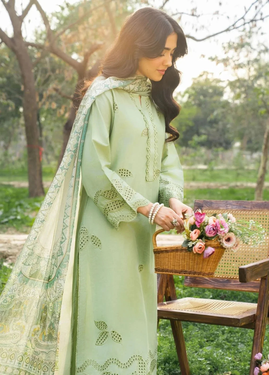IZEL  Embroidered lawn Three Piece IZ-147