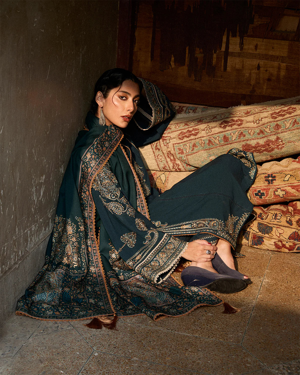 Bareeze Embroidered Three Piece Lawn D-300