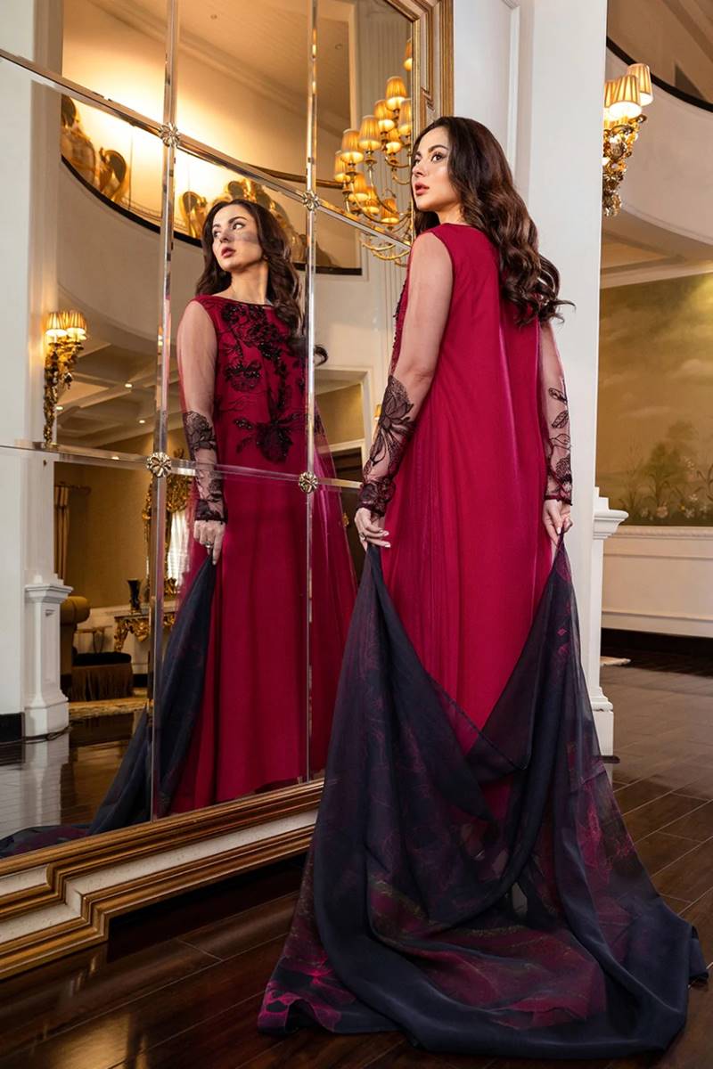femalechoice Design#89 Red Organza Linen inner  Embroidered 3 pc