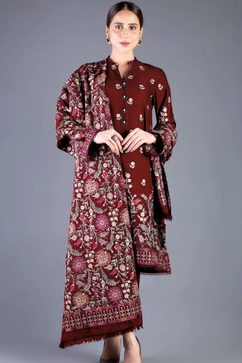 Bareeze FCC-192 Red  Embroidered Dhanak Three Piece Winter Collection