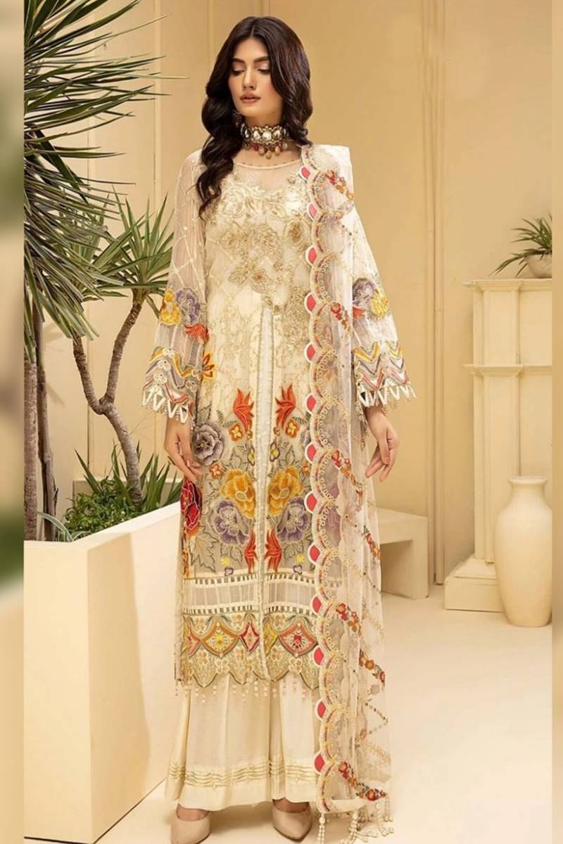 Maria B MB-106 Embroidered Lawn Three Piece Summer Collection